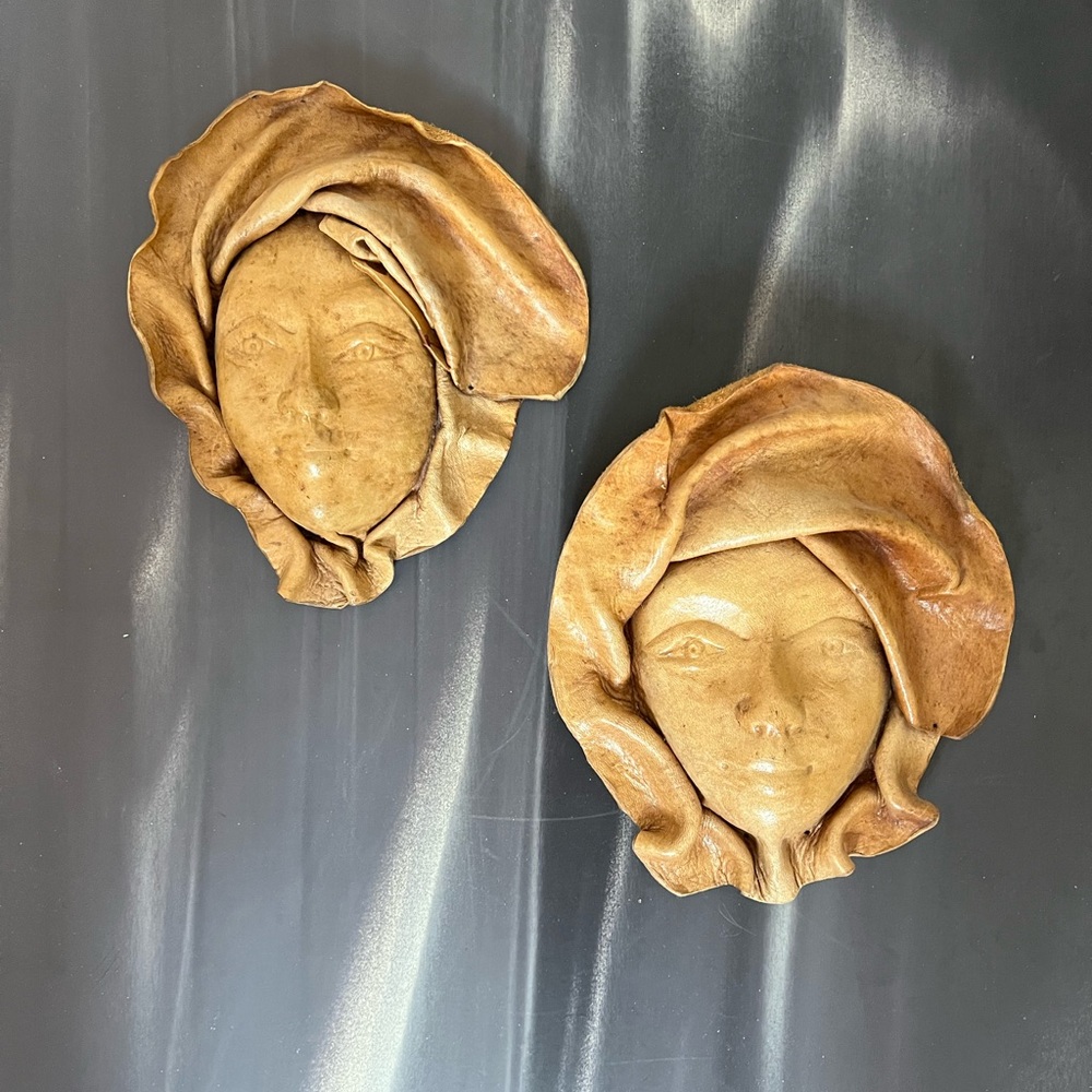 Leather - Vintage Style Wall Art Sculptures